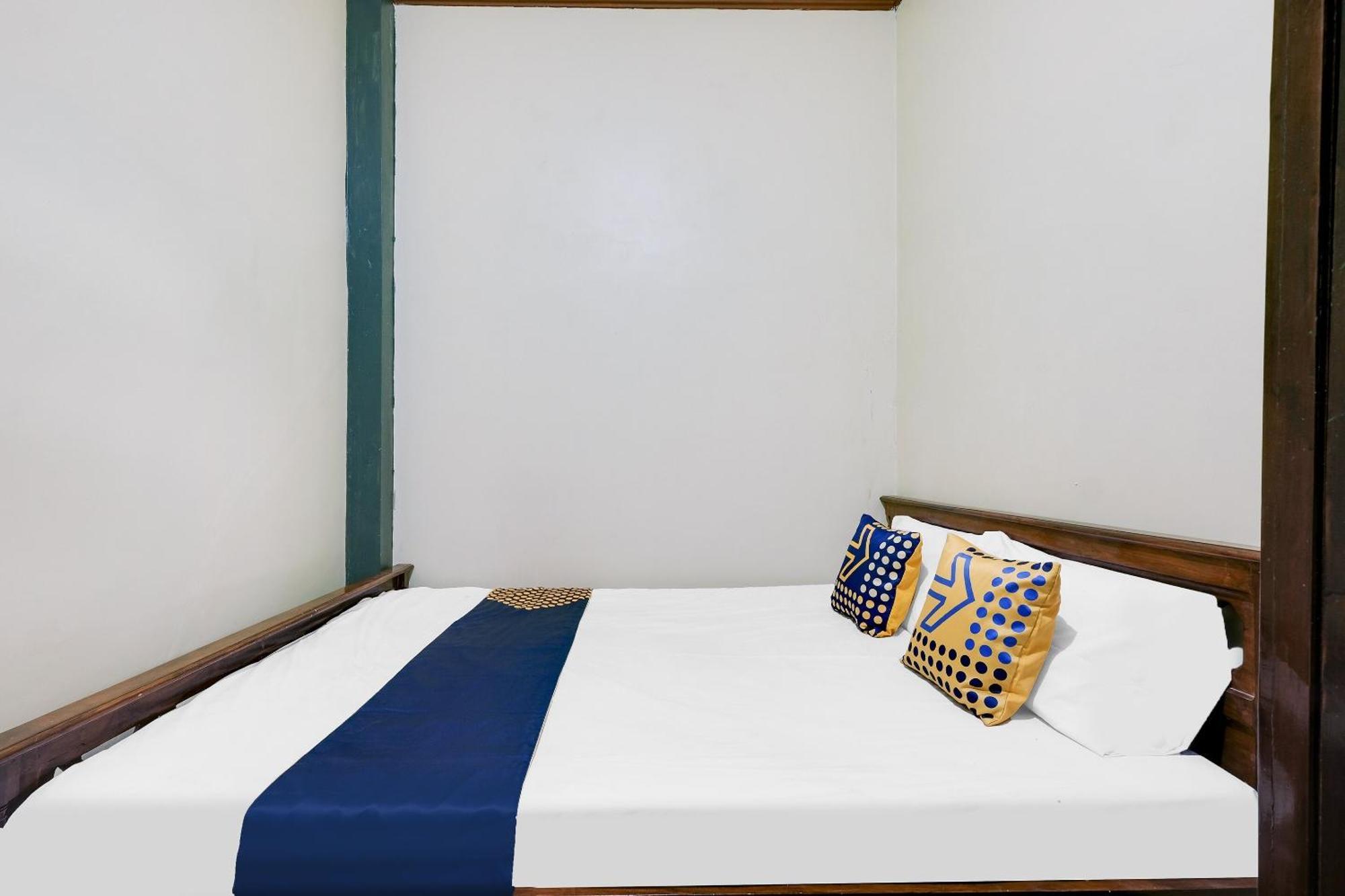 Spot On 92068 Pudja Kesuma Homestay Syariah 요그야카르타 외부 사진